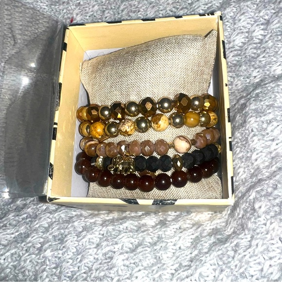 Beautiful bead bracelet set. - Picture 1 of 1